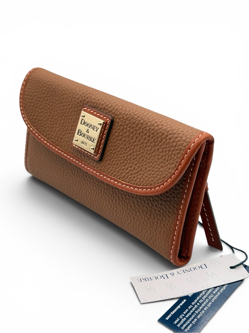 Dooney & Bourke Caramel Pebble Grain Continental Leather Clutch Trifold Wallet